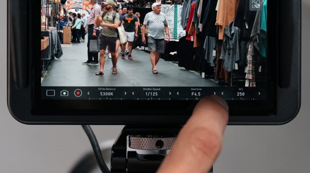 Atomos Shinobi Camera control